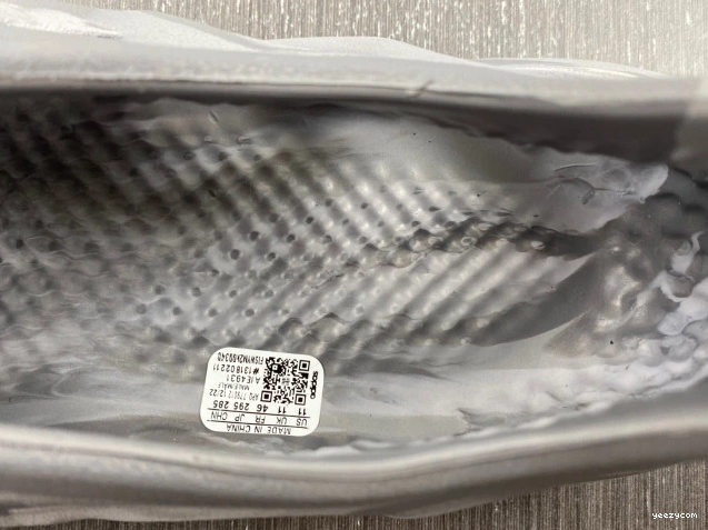 Adidas Foam Granite RNR IE4931 MX Yeezy 1115